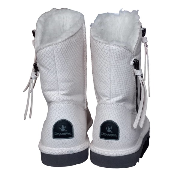 NEW Bearpaw Winter Boots 8 Mimi White Snake - Picture 4 of 5